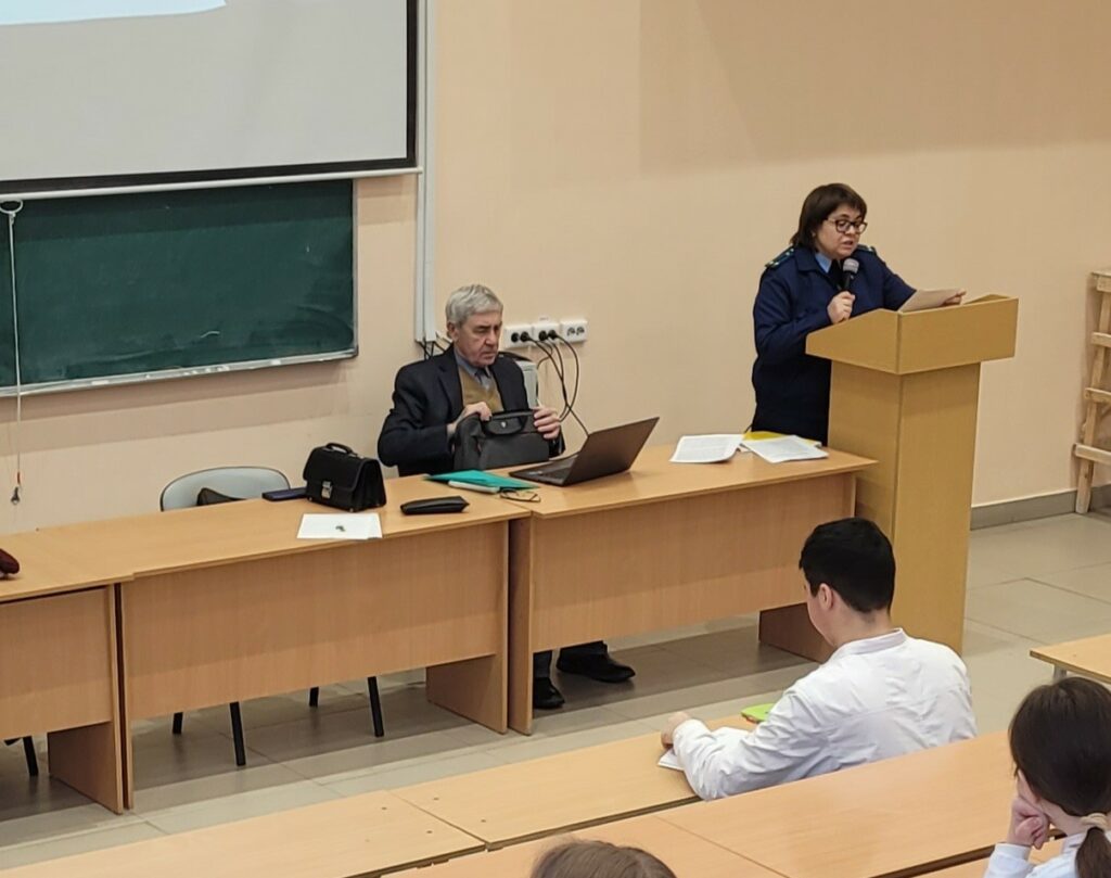 Встреча студентов медфака с прокурором отдела прокуратуры Чувашской Республики